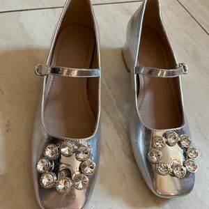 Elegant Silver Mary Jane Shoes